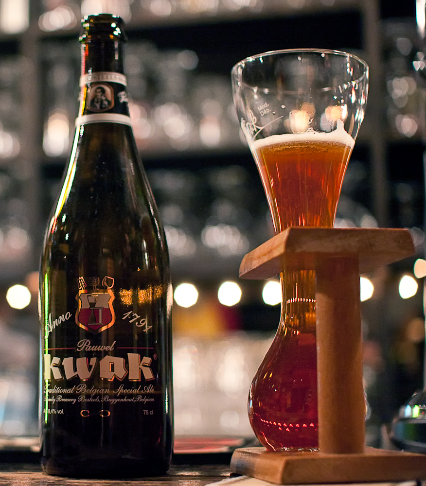 Bia Kwak 8,4% - chai 750ml (Bỉ)